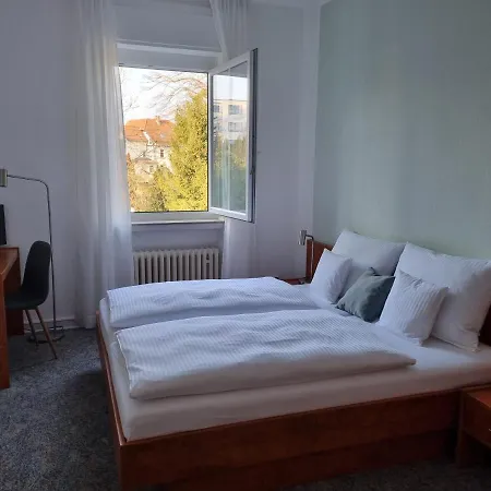 Parkhotel Am Schwanenteich