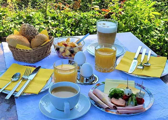 Szálloda Parkhotel Am Schwanenteich 3*